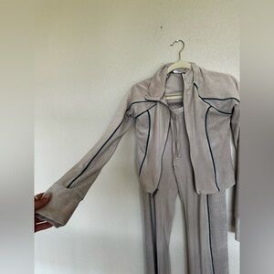 Out from under track set